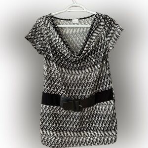 Stylish Black and White Women's Top